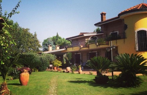 Montoro Bed & Breakfast | Villa Luisa