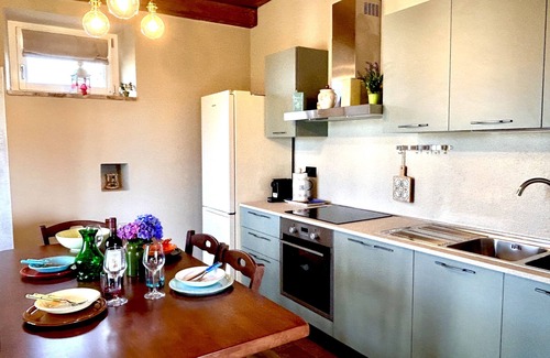 Porrena Villa | Villa Lux con vista unica sulla vallata del Casentino