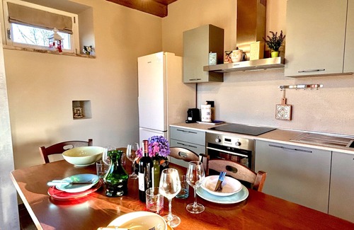Porrena Villa | Villa Lux con vista unica sulla vallata del Casentino
