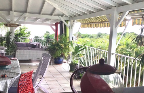 Sainte-Anne Villa | Villa majoma pool and sea https:/business.google.com/site/l/076174