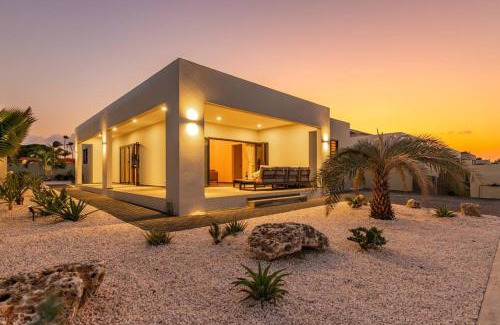 Marie Pampoen House | Villa Mambo Royale