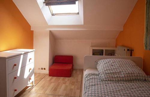 Longjumeau Villa | Villa Manarola - 10pers/4Ch - jacuzzi & jardin
