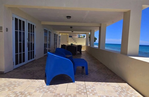 Stella Villa | Villa María - Oceanfront - 8 guests - pet friendly - at Stella, Rincón