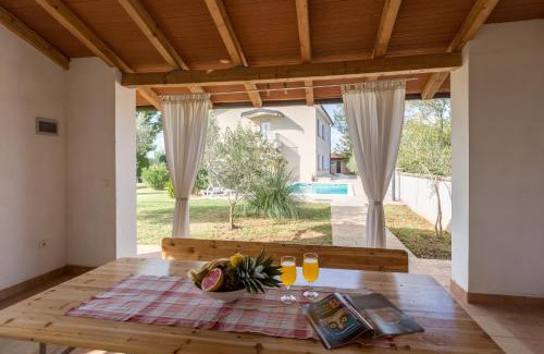 Cabrunici Villa | Villa Mario