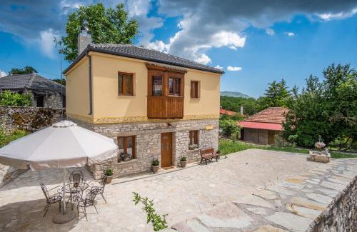 Kostitsi Villa | villa Melissa