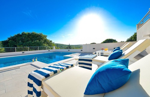 Unesic Villa | Villa Mendula With Pool And Sauna