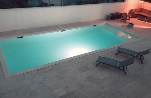 Monteux Villa | Villa moderne avec piscine