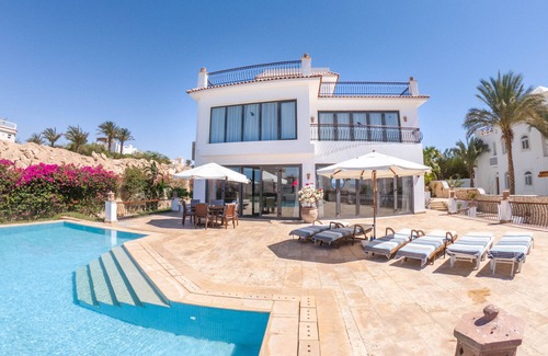 Ras Nasrani Villa | Villa Montazah, luxury beach side villa in Sharm el Sheikh
