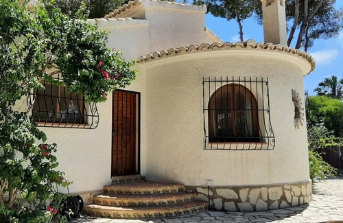 Costa Nova Villa | Villa Moreno with Large Private Pool