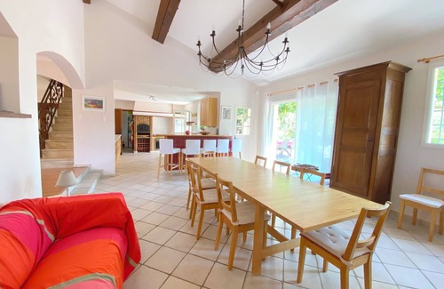 Montesquieu-des-Alberes Villa | Villa near the sea, air conditioning, swimming pool, ideal for family vacations for up to 15 people