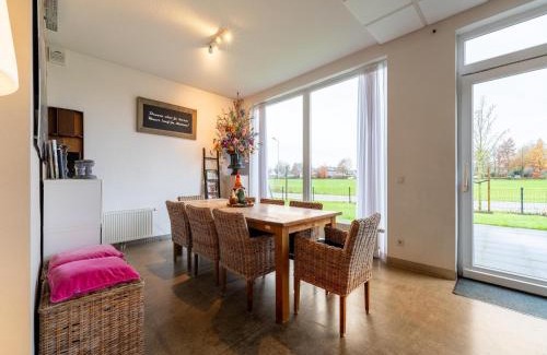 Teuge House | Villa near Teuge Airport and Paleis 't Loo