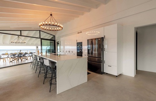 Bisento Villa | Villa Neshi, Spacious 5-bedroom villa in charming Cas Abou Resort with AC, WiFi
