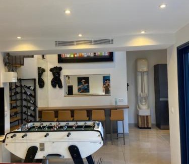 Cannes La Bocca Villa | VILLA OCEANE