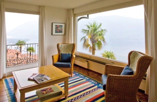 Ronco sopra Ascona Villa | Villa on a hill with magnificent views of Lake Maggiore