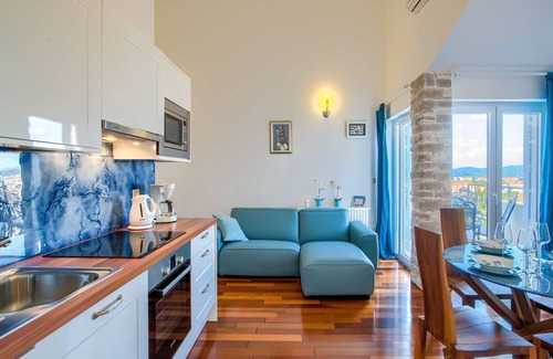 Susica Apartment | Villa on Murter with Pool and Sea View