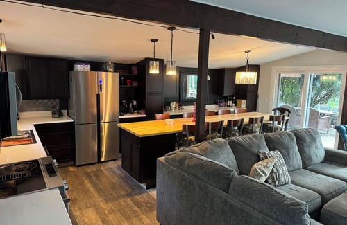 Lansing House | Villa on the Grand