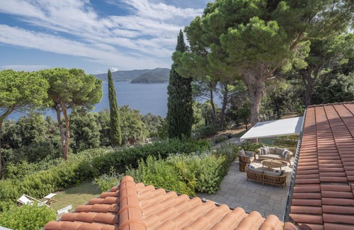Bagno-Sprizze Villa | Villa Ondina - Charme Sea View