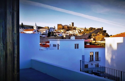 Obidos House | Villa overlooking the countryside and castle
