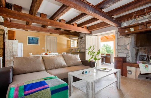 Krsan House | Villa Palachina Antishova by Interhome
