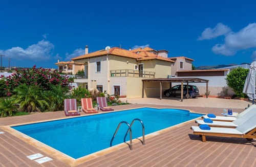 Ierapetra House | VILLA PANORAMA IERAPETRA CRETE