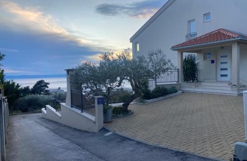 Zelenka Villa | Villa Paolo