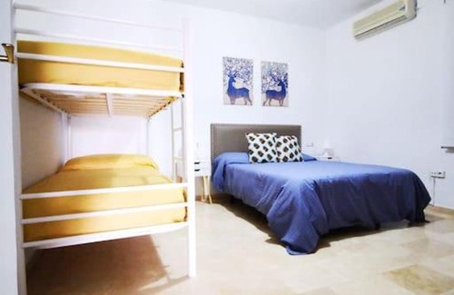 Ecija House | Villa Paraiso