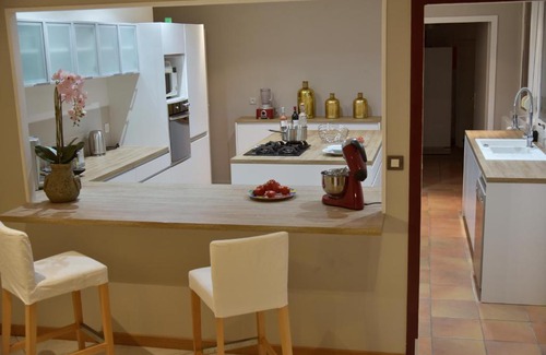 Saint-Andre-de-Cubzac House | Villa Parenthese