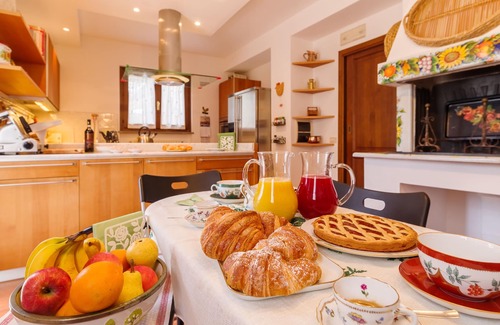 Fratta Villa | Villa ' Pian del Rocchio ' - Beautiful Country House in a lush Umbria plateau