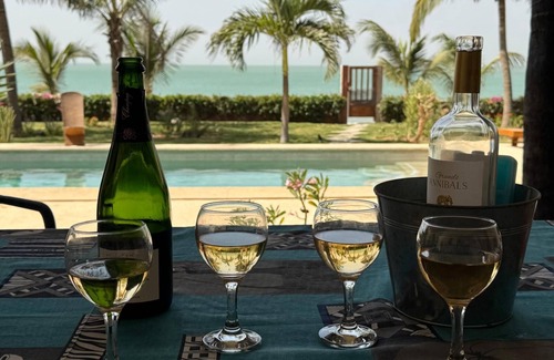 Mbour Villa | Villa Pieds Dans L'eau Avec vue Exceptionnelle sur L'océan et Piscine Privée