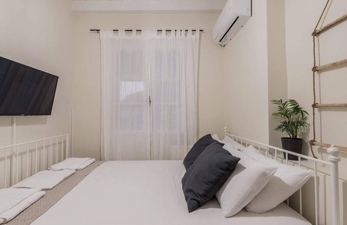 Pantokratoras Villa | Villa Pnoe by Villa Plus