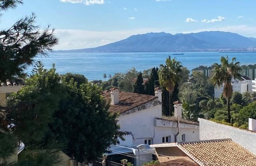 El Candado House | VILLA PRIVATE NEAR THE BEACH, POOL, SEA VIEW, BBQ, WIFI