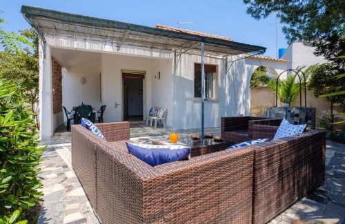 Torre Castiglione Villa | Villa Punta Prosciutto Sea View Sea Front