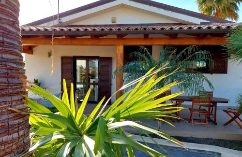 Fiumenaro House | Villa Residenza Medea