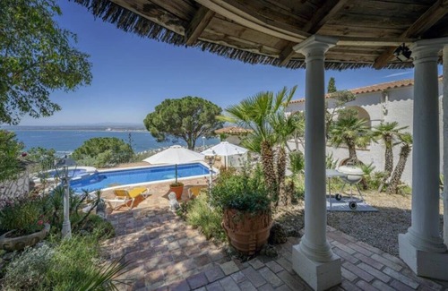 Roses Town Center Villa | Villa Rosa: Charming Property, Heated Pool & Spa, Sea View, Enclosed Park