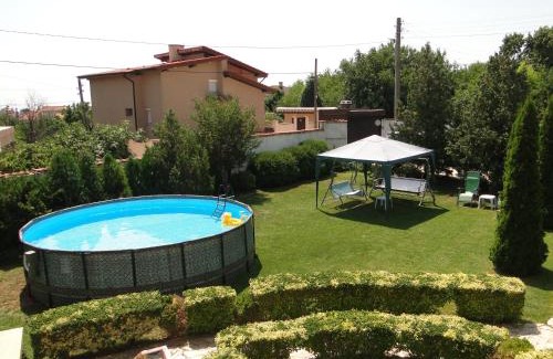 Trakata Villa | Villa Rosmart