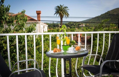 Rozat Apartment | Villa Roza - Studio Apartment with Balcony
