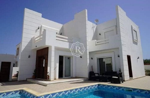 Hawmat al Badawiyin Villa | VILLA S + 4 WITH POOL IN DJERBA (sleeps 9)