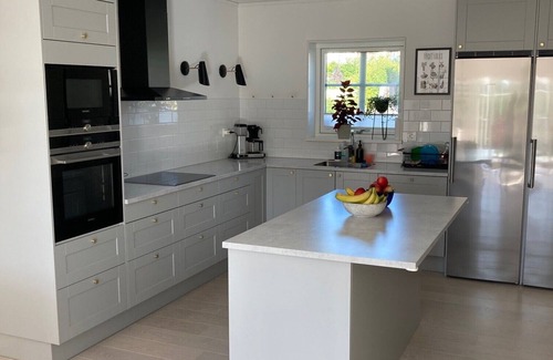 Kullavik House | Villa Sandlyckan - Family House Near the Ocean, 15 min From Gothenburg
