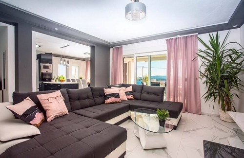 Kastel Sucurac Villa | Villa Sanka - Four Bedroom Villa, Sleeps 10