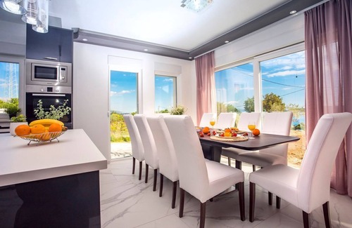 Kastel Sucurac Villa | Villa Sanka - Four Bedroom Villa, Sleeps 10