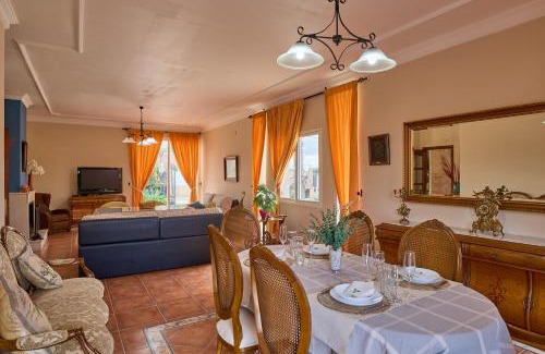 La Carlota House | Villa Santa Ana en La Carlota