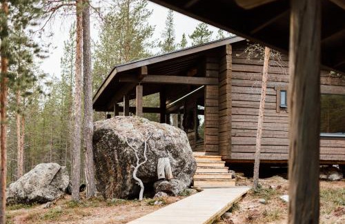Inari Villa | Villa Sarmi - a true off-the-grid hut