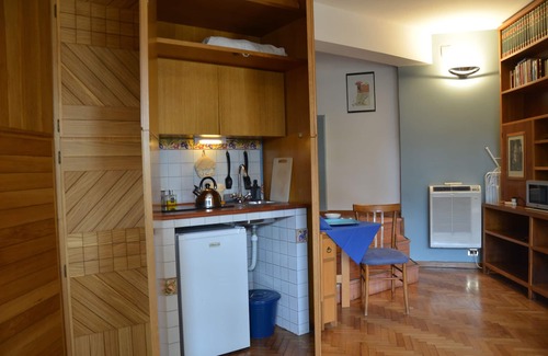Mondello Apartment | Villa Scimemi in Mondello- Independent studio apartment in elegant beachfront villa