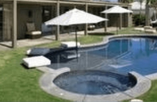 Indian Canyon Villa | Villa Sequoia