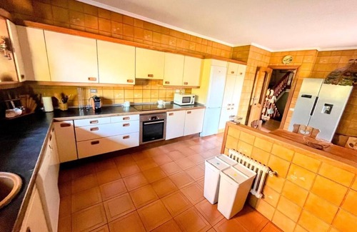 Benicassim Ski Chalet | Villa Sigalero with private pool (near the beach)