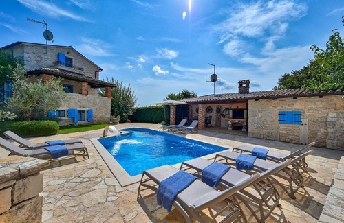 Kirmenjak Villa | Villa Simone by Villas Guide