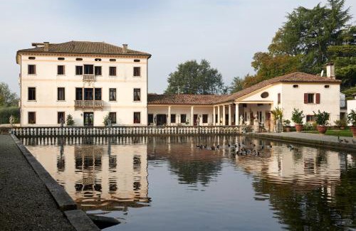 Romano d'Ezzelino Bed & Breakfast | Villa Stecchini