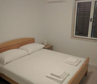 Cove Makarac (Milna) Apartment | Villa Stephania
