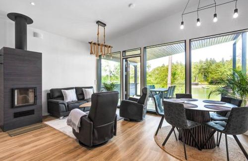 Porvoo Villa | Villa Syreeni - Seafront/Jacuzzi
