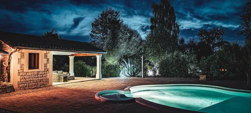 Lesterps Villa | Villa TagiBao avec Piscine chauffée et Spa